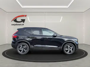 Volvo XC40 2.0 B3 MH Plus Dark