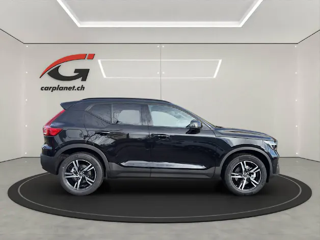 Volvo XC40 2.0 B3 MH Plus Dark