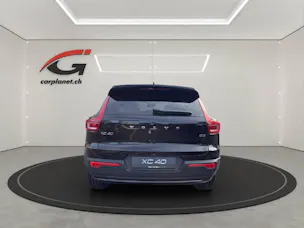 Volvo XC40 2.0 B3 MH Plus Dark
