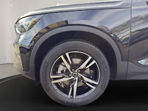 Volvo XC40 2.0 B3 MH Plus Dark