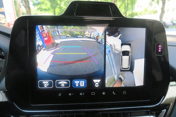 Vehicle image 11