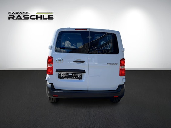 Vehicle image 6 Vehicle image 6