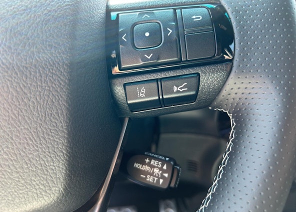 Vehicle image 15 Vehicle image 15