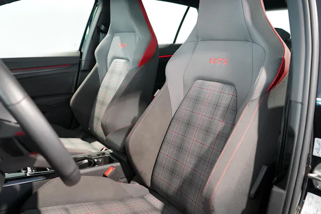 VW Golf VIII 2.0 TSI GTI DSG