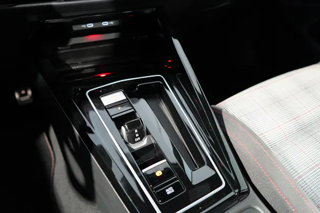 VW Golf VIII 2.0 TSI GTI DSG