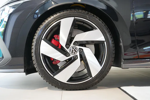 VW Golf VIII 2.0 TSI GTI DSG