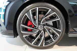 VW Golf VIII 2.0 TSI GTI DSG