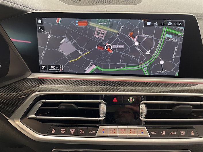 Vehicle image BMW X6