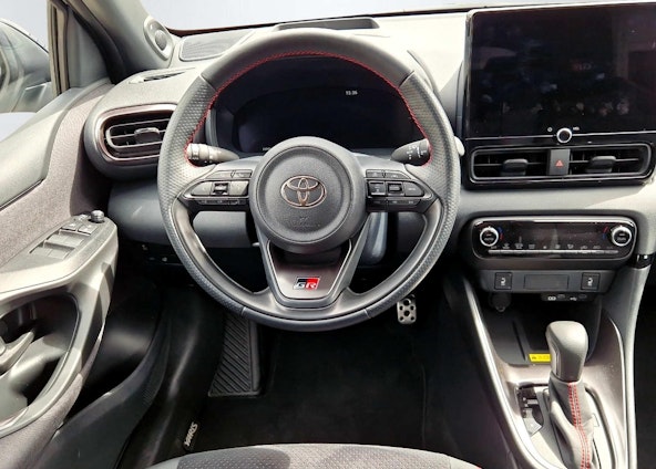 Vehicle image 5 Vehicle image 5