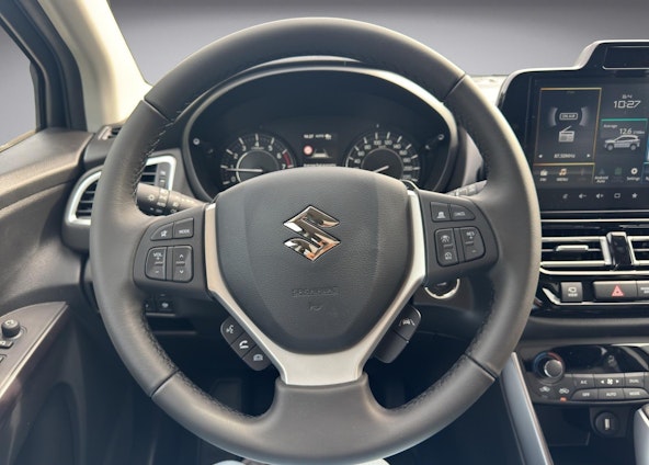 Vehicle image 27 Vehicle image 27