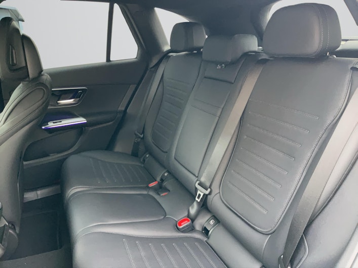 Vehicle image MERCEDES-BENZ GLC 300