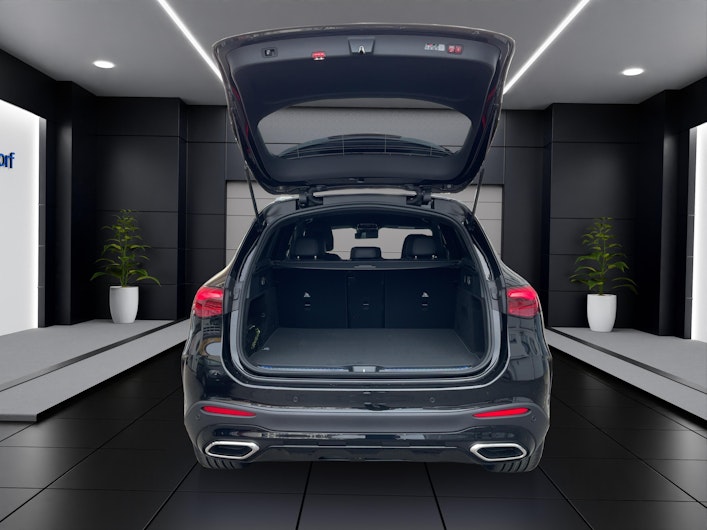 Vehicle image MERCEDES-BENZ GLC 300