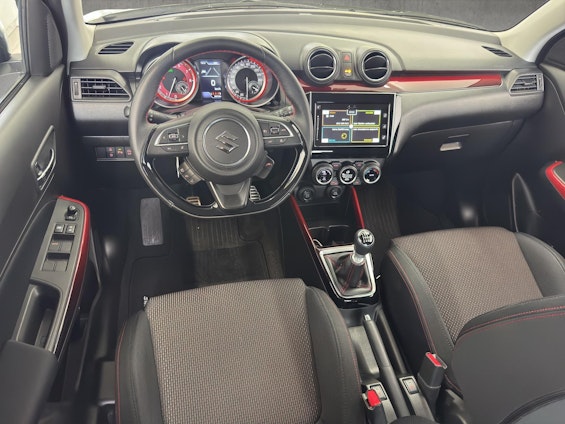 Vehicle image 12 Vehicle image 12