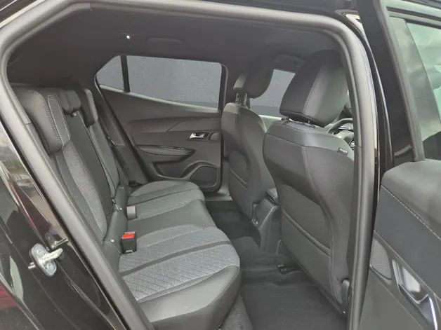 Peugeot 2008 1.2 Hybrid Allure Premium