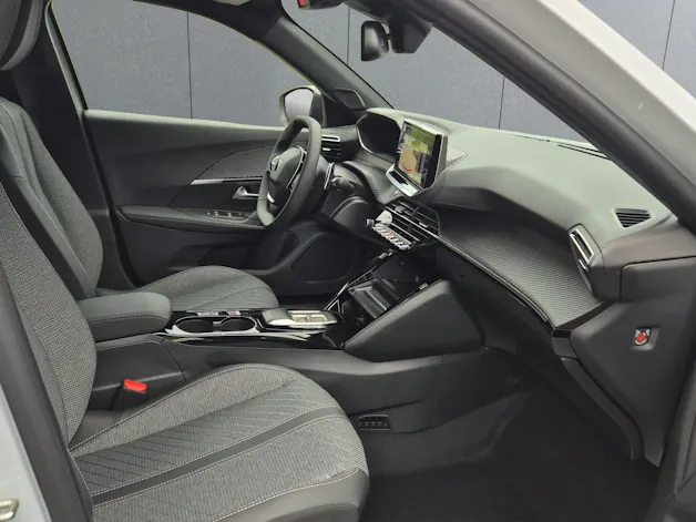 Peugeot 2008 1.2 Hybrid Allure Premium
