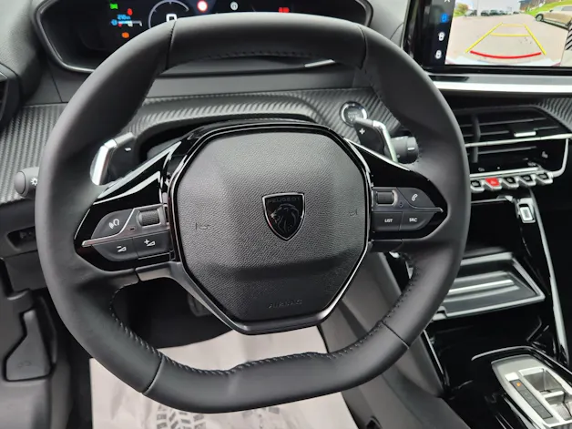 Peugeot 2008 1.2 Hybrid Allure Premium