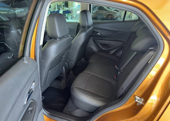 Vehicle image 8 Vehicle image 8