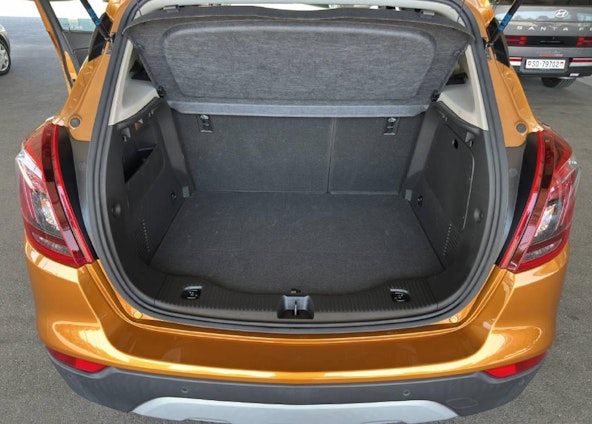 Vehicle image 9 Vehicle image 9