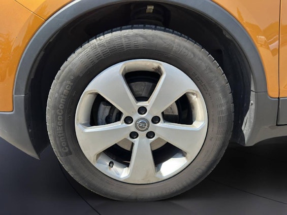 Vehicle image 6 Vehicle image 6