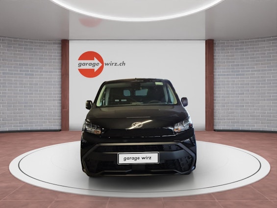 Vehicle image 5 Vehicle image 5