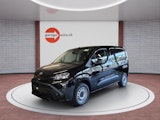 First vehicle image
