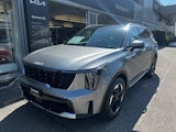 First vehicle image