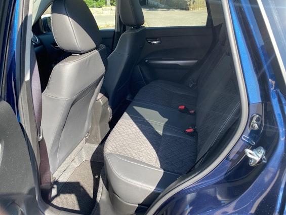 Vehicle image 6 Vehicle image 6