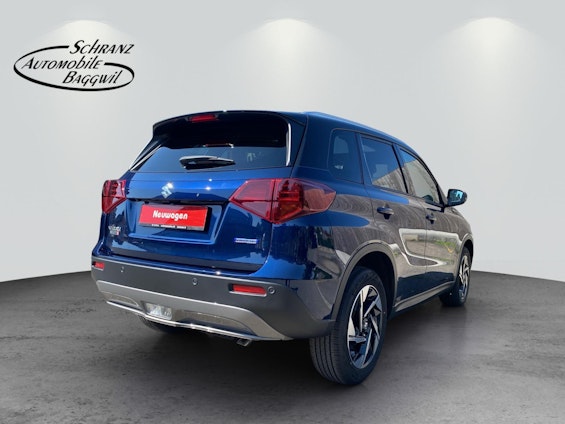 Vehicle image 3 Vehicle image 3