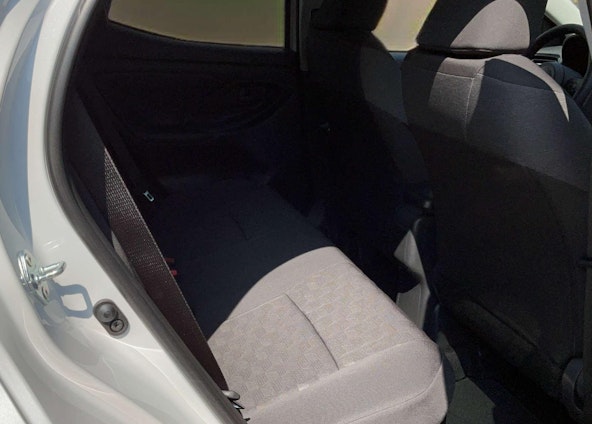 Vehicle image 13 Vehicle image 13