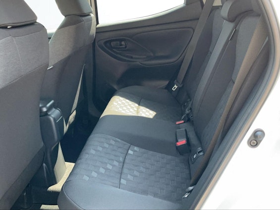 Vehicle image 9 Vehicle image 9