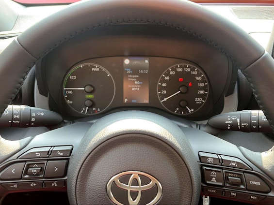 Vehicle image 10 Vehicle image 10