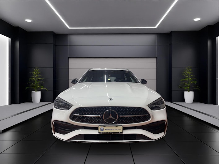 Vehicle image MERCEDES-BENZ C 220