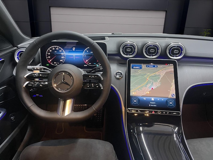 Vehicle image MERCEDES-BENZ C 220