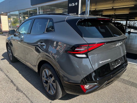 Vehicle image 3 Vehicle image 3