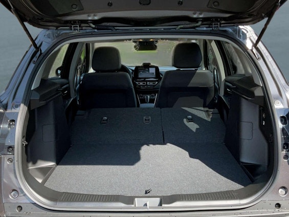 Vehicle image 19 Vehicle image 19