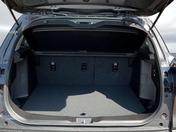 Vehicle image 11 Vehicle image 11