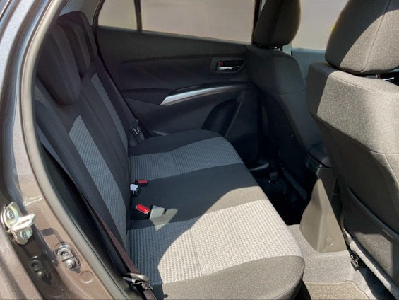 Vehicle image 13 Vehicle image 13