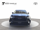 First vehicle image