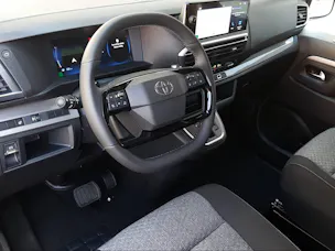 Toyota PROACE Verso L1 2.0 D Trend