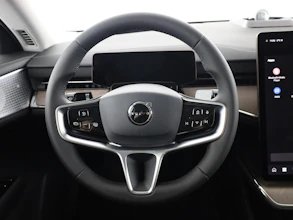 https://vehicle.imgix.net/3969061/11c73709-ccca-45ec-b496-b92c567a6586.jpg