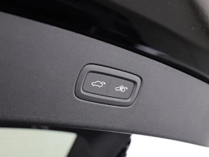 https://vehicle.imgix.net/3969061/67fdb827-62e5-4090-9ede-b9fb3feb9591.jpg