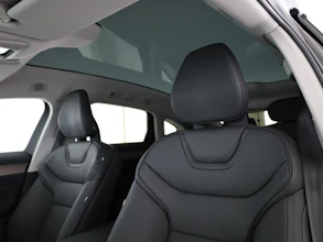 https://vehicle.imgix.net/3969061/8ea6c77d-ae20-4c60-b38e-d186eca9ab2c.jpg