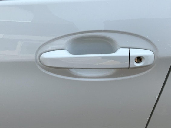Vehicle image 20