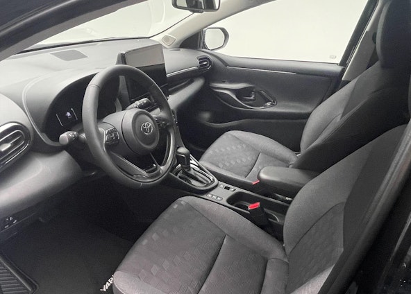 Vehicle image 5 Vehicle image 5