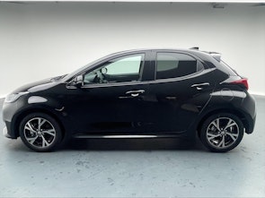 Vehicle image TOYOTA Yaris 1.5 VVT-i HSD Trend