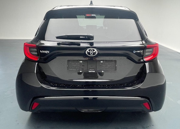 Vehicle image 4 Vehicle image 4