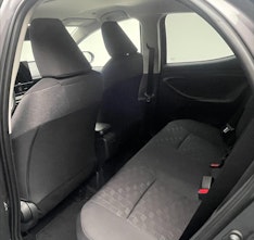 Vehicle image TOYOTA Yaris 1.5 VVT-i HSD Trend