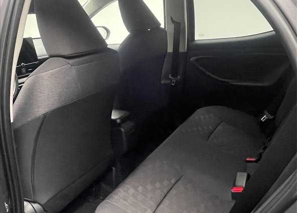 Vehicle image 6 Vehicle image 6