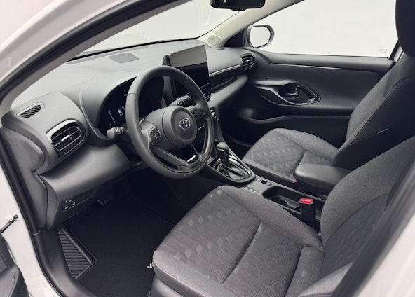 Vehicle image 5 Vehicle image 5