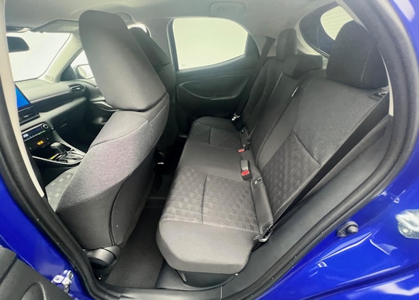 Vehicle image 6 Vehicle image 6